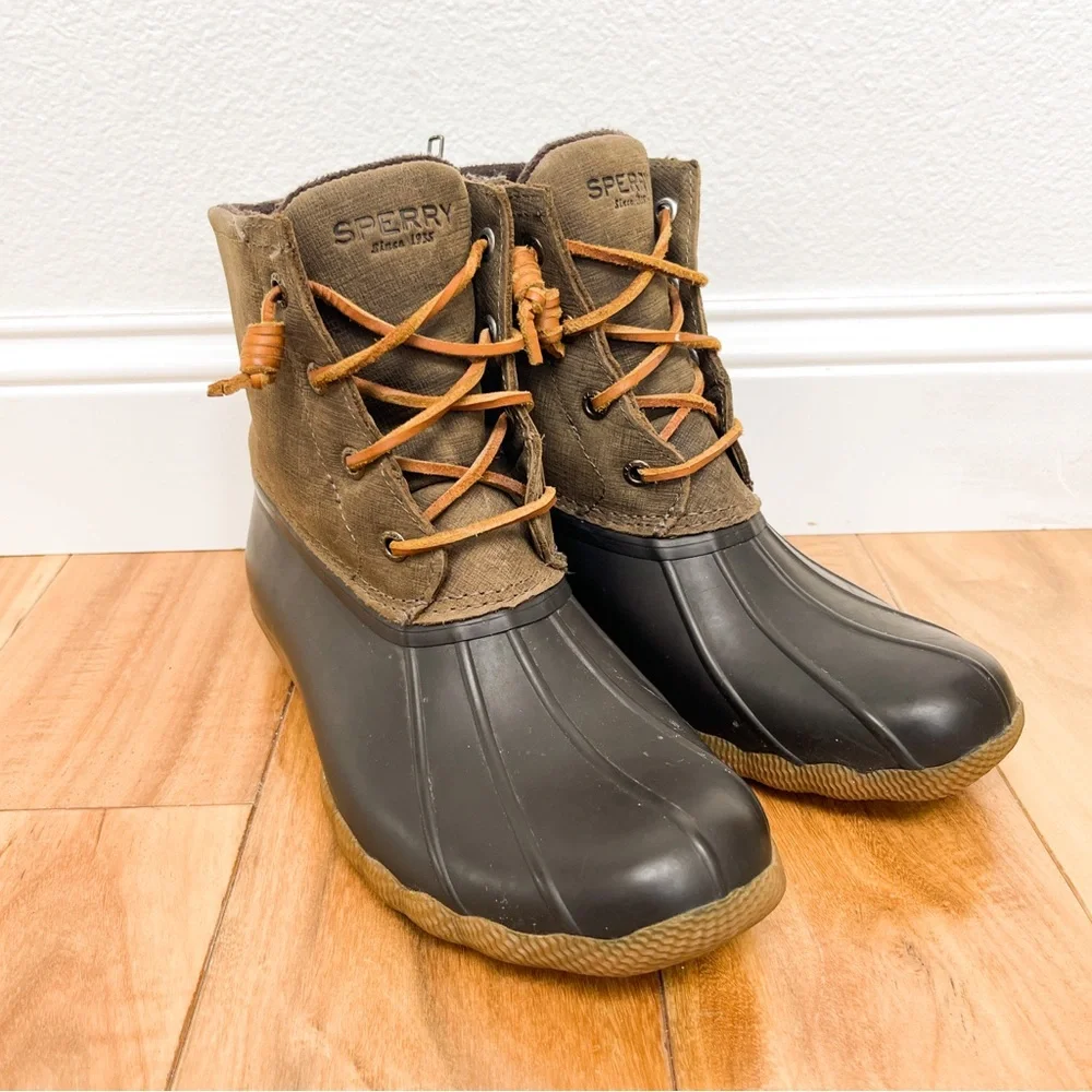 Sperry Topsider Women’s Waterproof Duck Boots Size 7